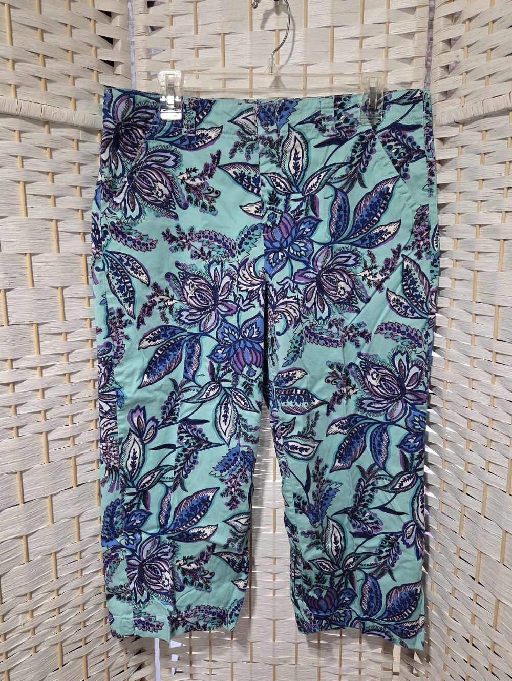Cappagallo Floral Aqua Capris Size 12
